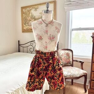 90s vibrant red and gold high waisted printed shorts